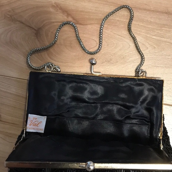 Antique Beaded Wristlet purse by DU-VAL - Picture 4 of 13